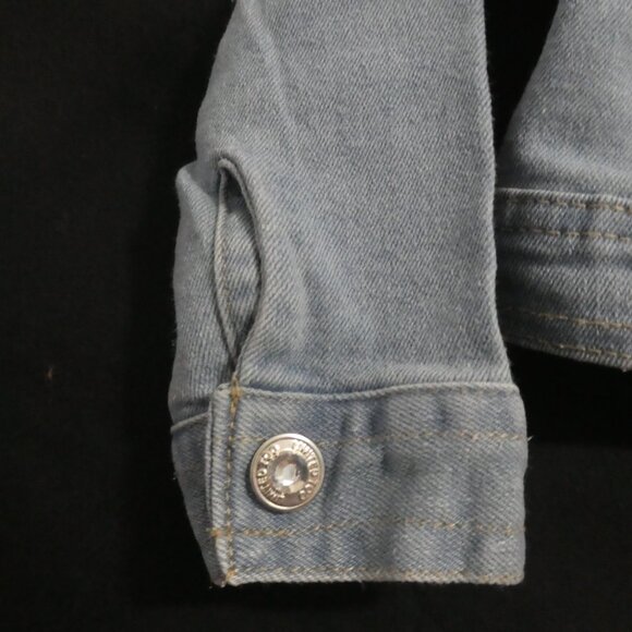 LIMITED TOO | 3T | Light Blue Snap Button Denim Jacket | *2 buttons don't close - Picture 6 of 16